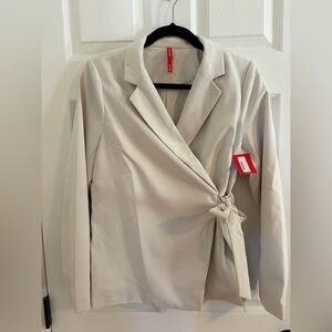 NWT SPANX Cream opacity crepe Wrap Blazer medium parchment